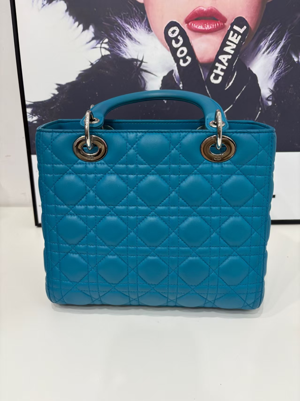 Dior 디올 블루 스웨이드 데이비 핸드백